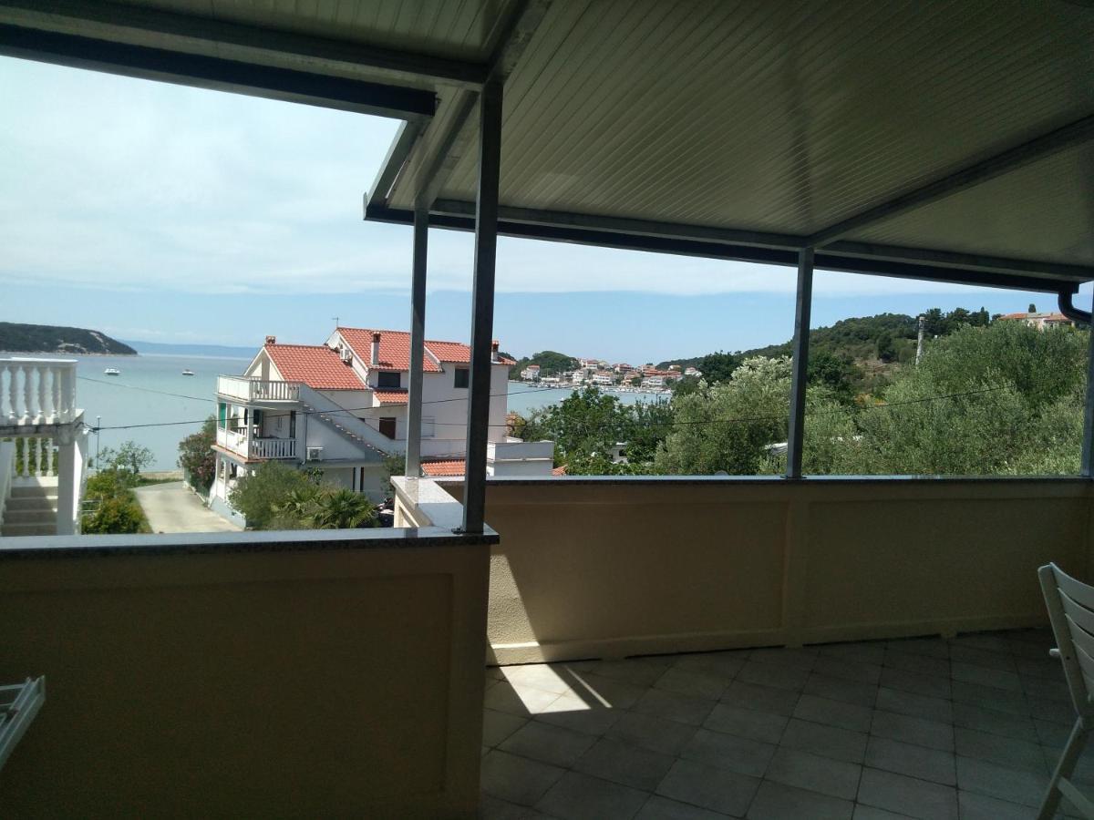 Apartments Kampor Damira Rab Town Exterior foto